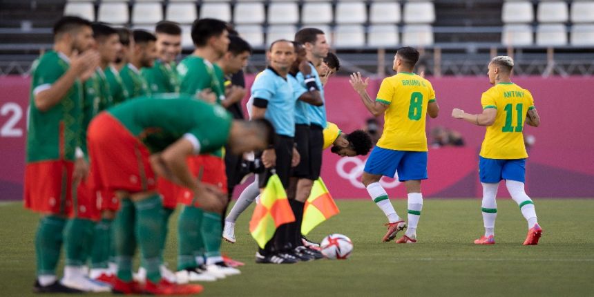 فيديو : البرازيل تتأهل لنهائي أولمبياد كرة القدم على حساب المكسيك