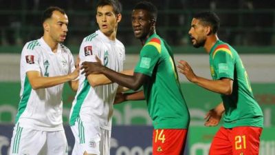 منتخب الكاميرون يستفز نظيره الجزائري و يطلب إجراء مباراة ودية إستعدادا للمونديال