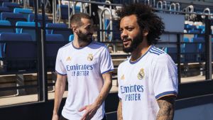 مارسيلو  و بنزيما بالقميص الجديد لريال مدريد