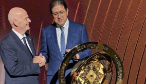 مجسم كأس العالم للأندية يصل للمغرب غدا و يزور منزل مؤسس الوداد
