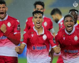 شد عضلي يغيب لاعب الوداد عن تداريب فريقه قبل مواجهة كايزر شيفس