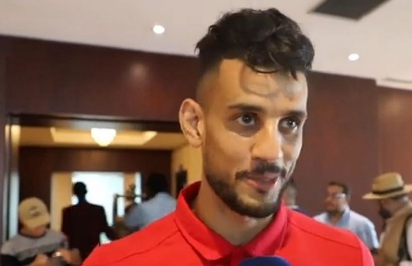 الوداد يفسخ عقد لاعبه الجزائري بعد أيام من تقديمه