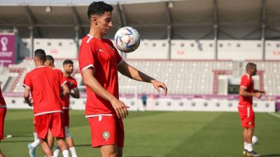 غياب اللاعب نايف أكرد عن آخر حصة تدريبية للمنتخب المغربي قبل مواجهة فرنسا